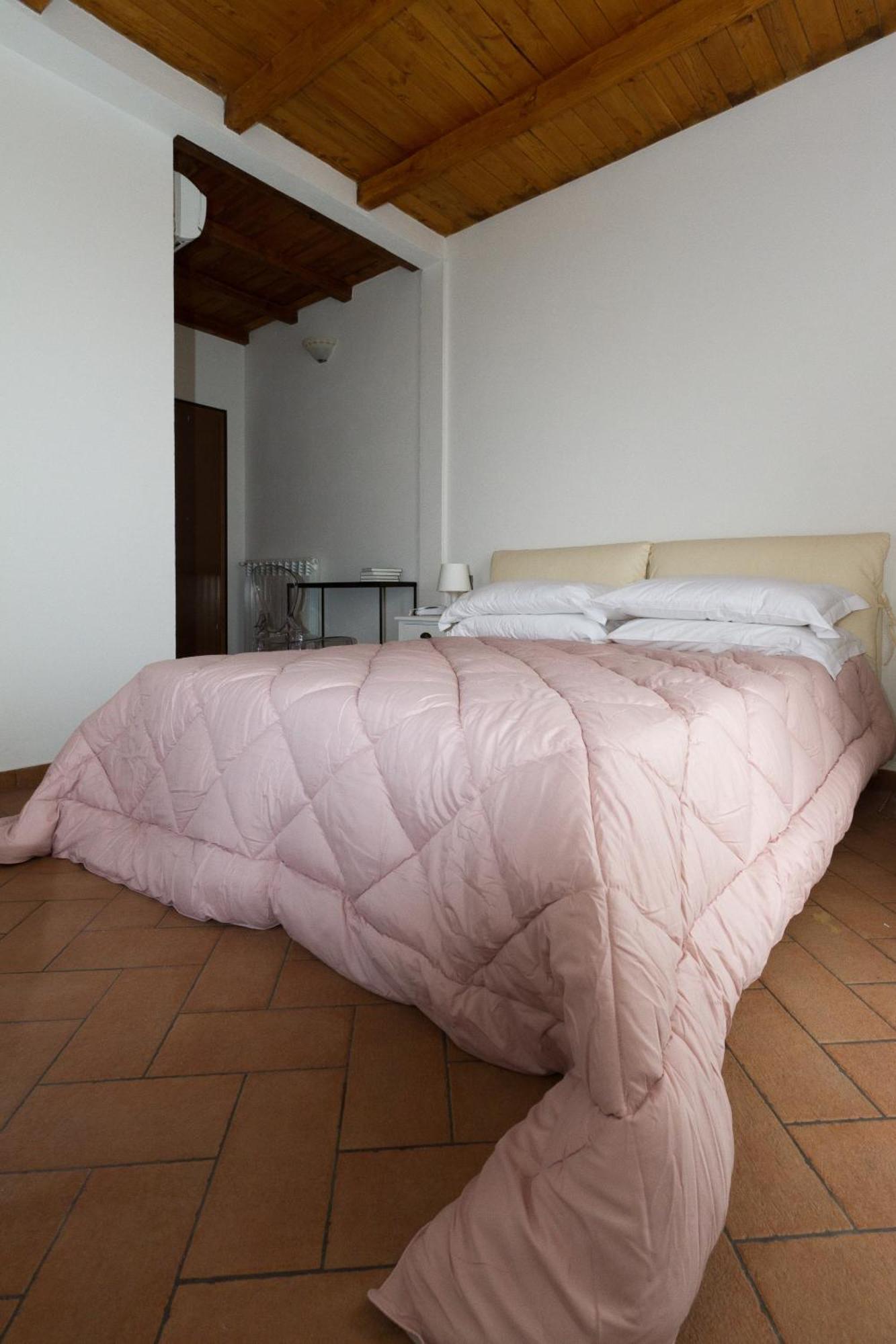 Il Casale Del Giglio Bed & Breakfast Santo Stefano di Magra Dış mekan fotoğraf