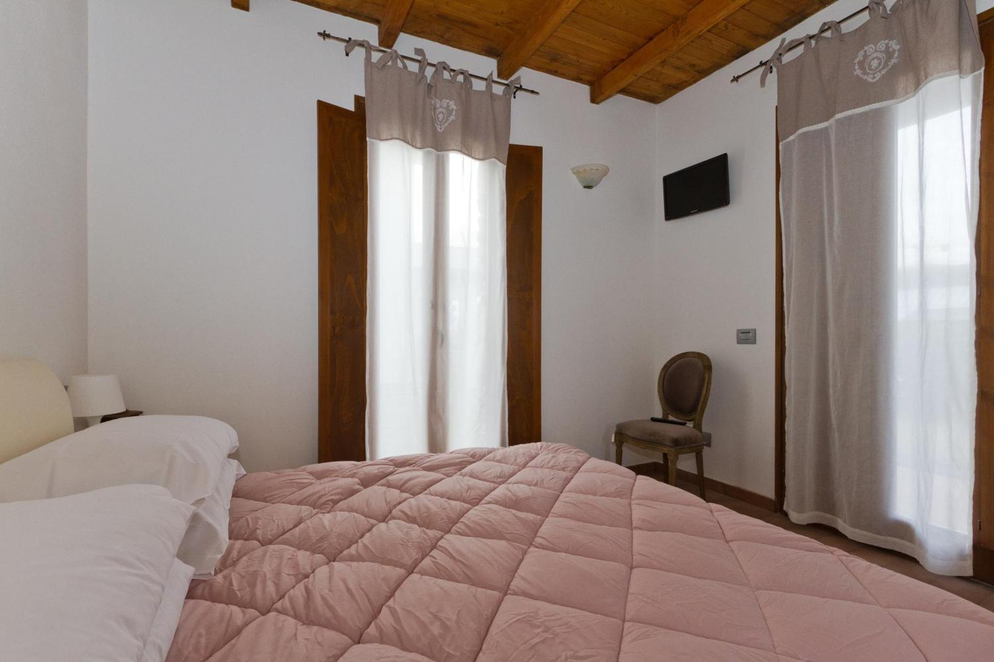 Il Casale Del Giglio Bed & Breakfast Santo Stefano di Magra Dış mekan fotoğraf