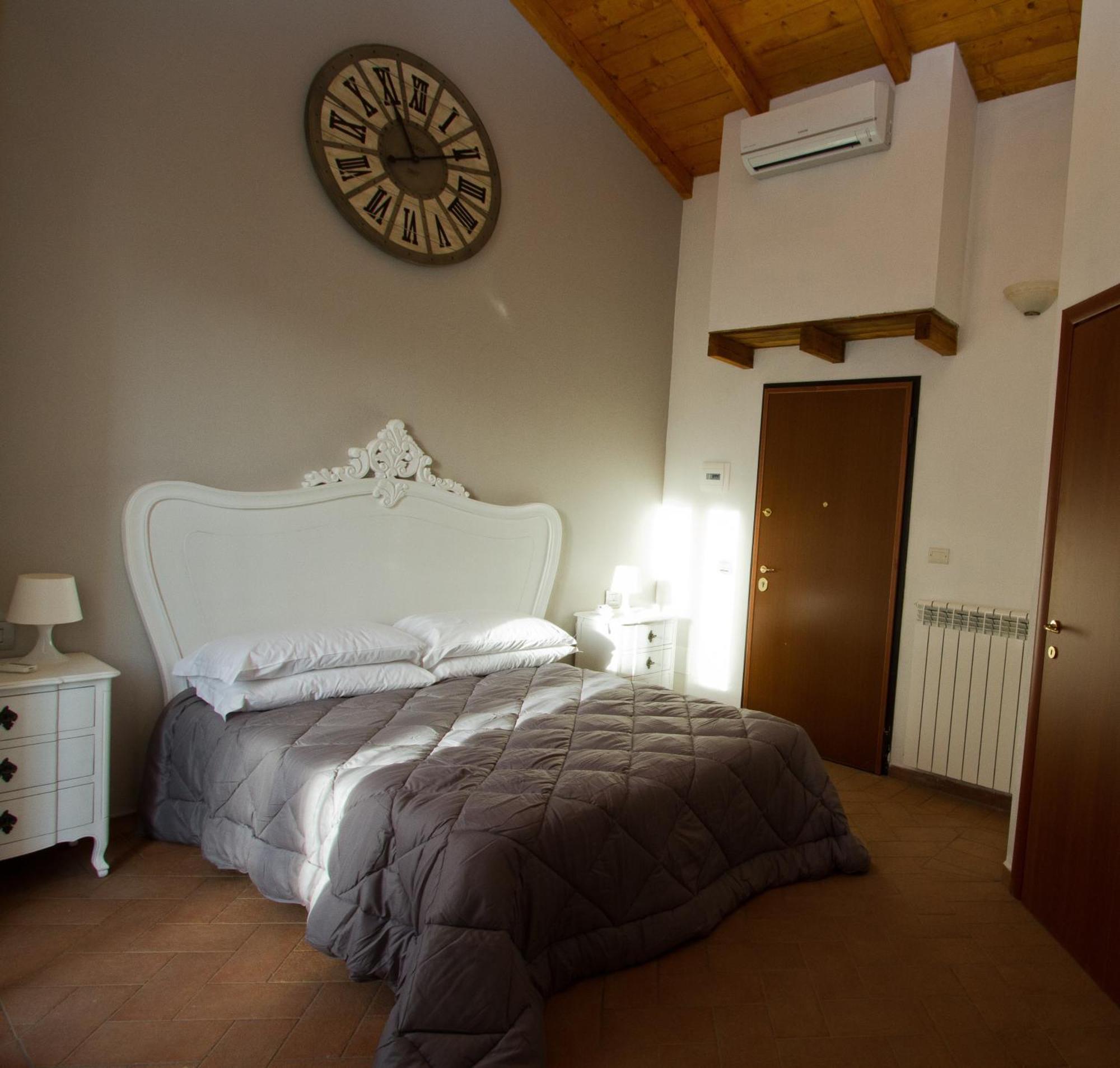 Il Casale Del Giglio Bed & Breakfast Santo Stefano di Magra Dış mekan fotoğraf