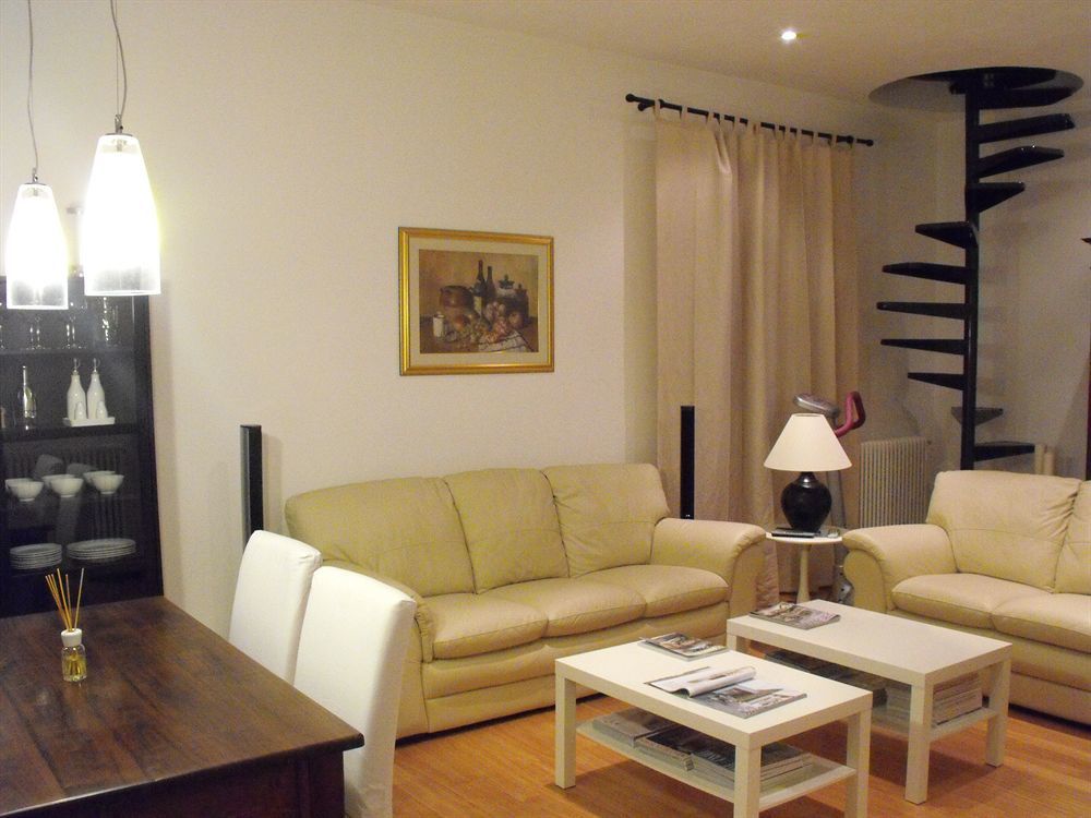 Il Casale Del Giglio Bed & Breakfast Santo Stefano di Magra Dış mekan fotoğraf